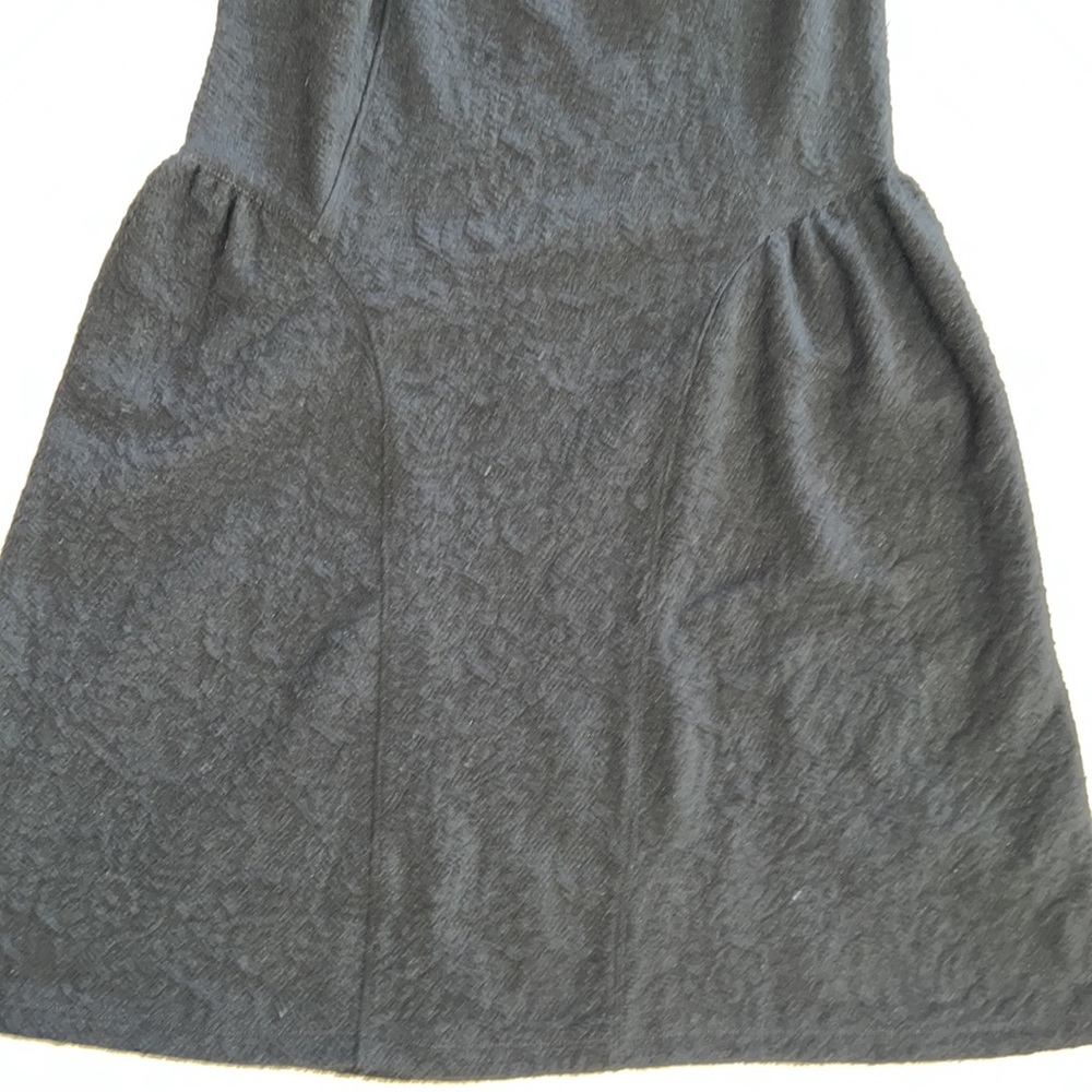 VERY Flattering, Textured LBD Eyeshadow brand. Size Large - Worn once - Picture 10 of 14